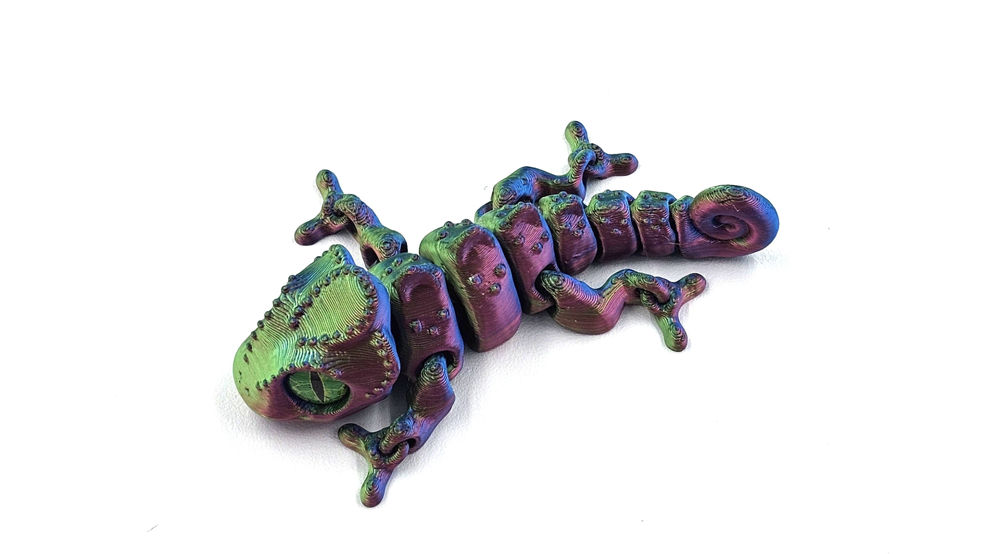Articulated Gecko
