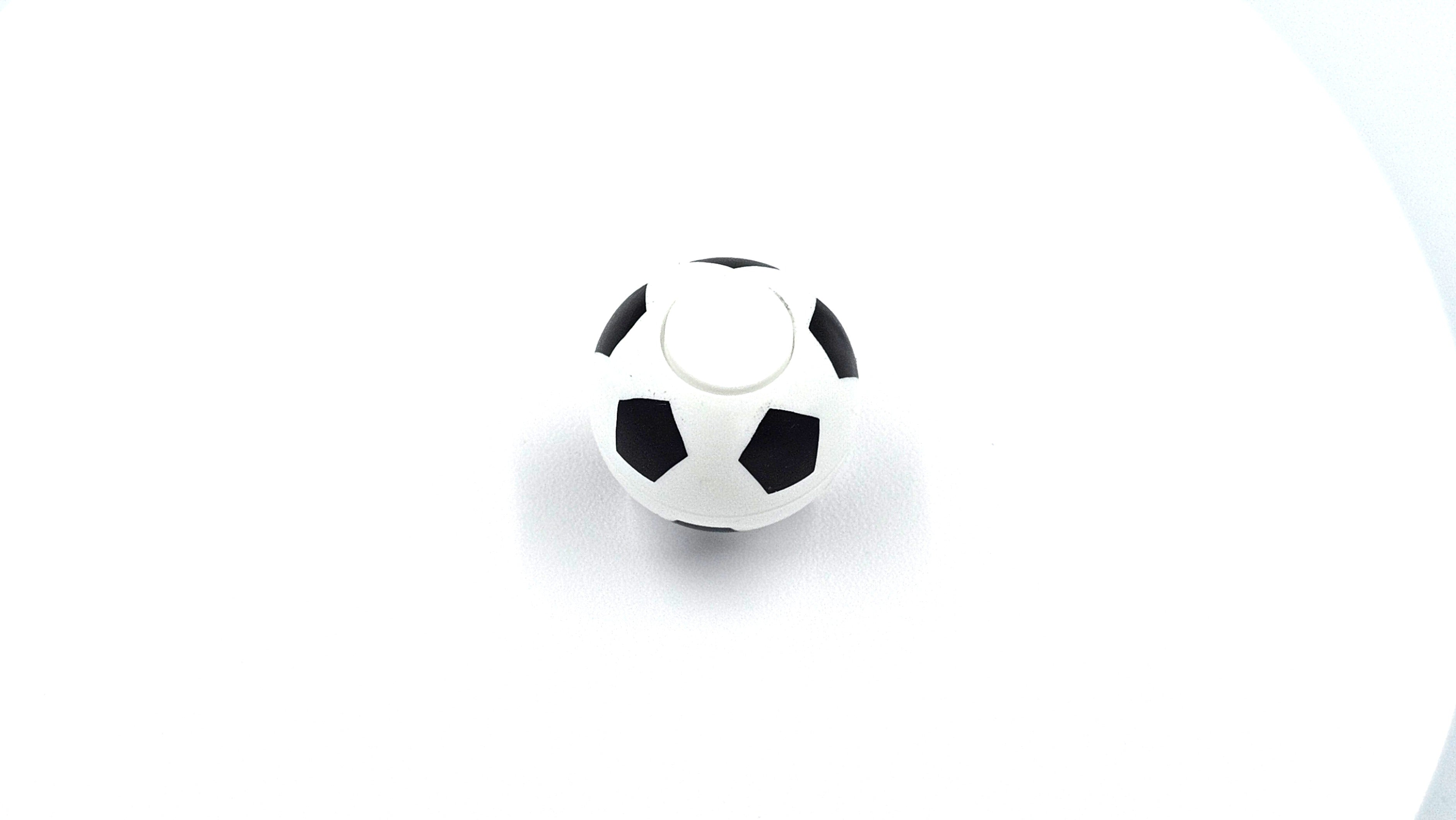 Spinner Soccer Balls